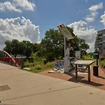Enjoy Staycation L Downtown Apartment L Riverwalk