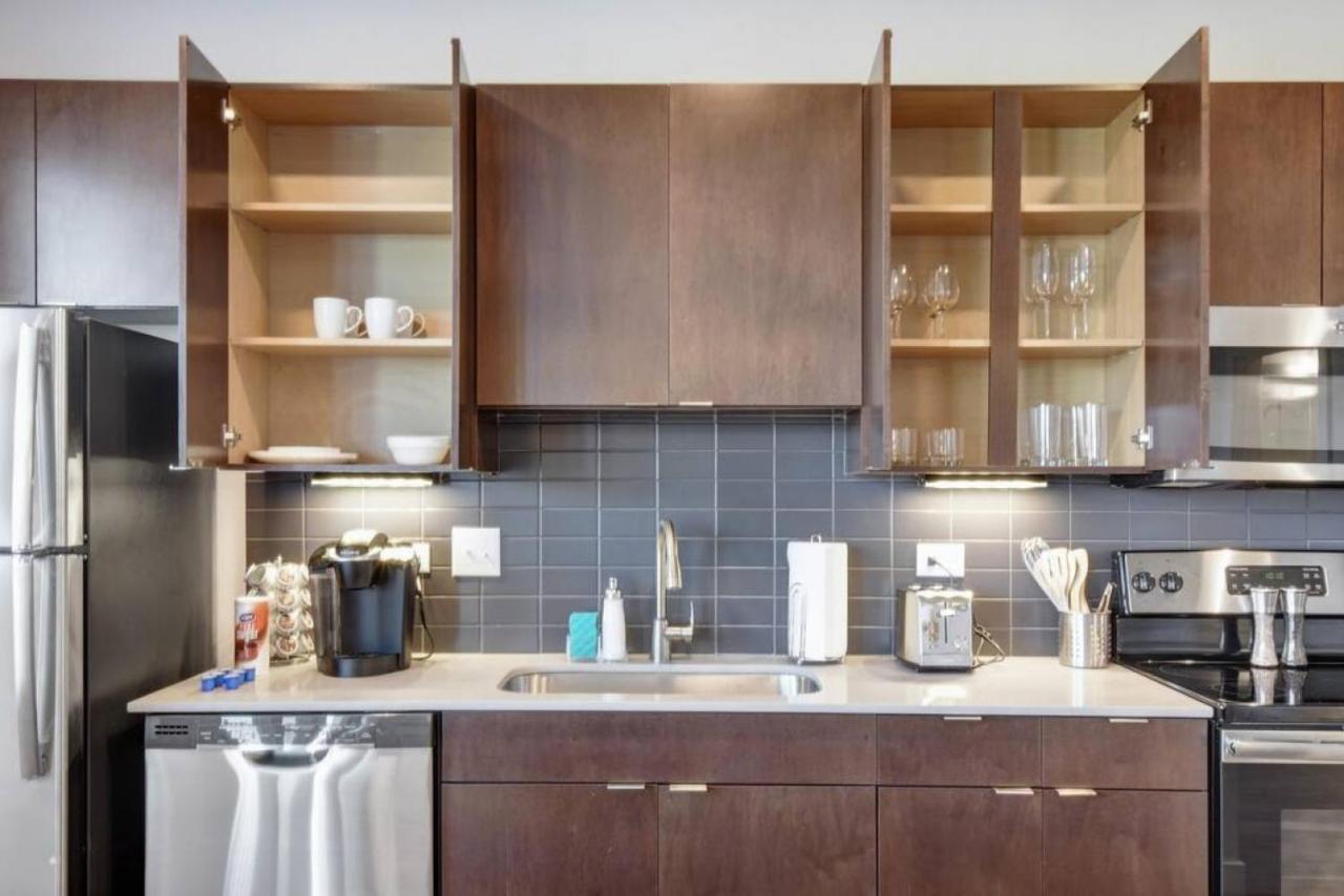 Apartment Enjoy Staycation L Downtown L Riverwalk *