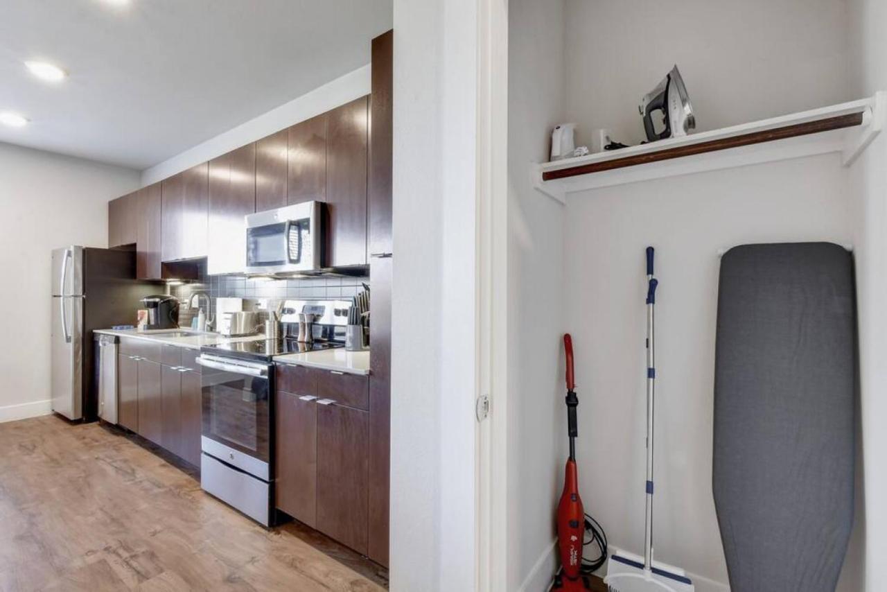 Apartment Enjoy Staycation L Downtown L Riverwalk *