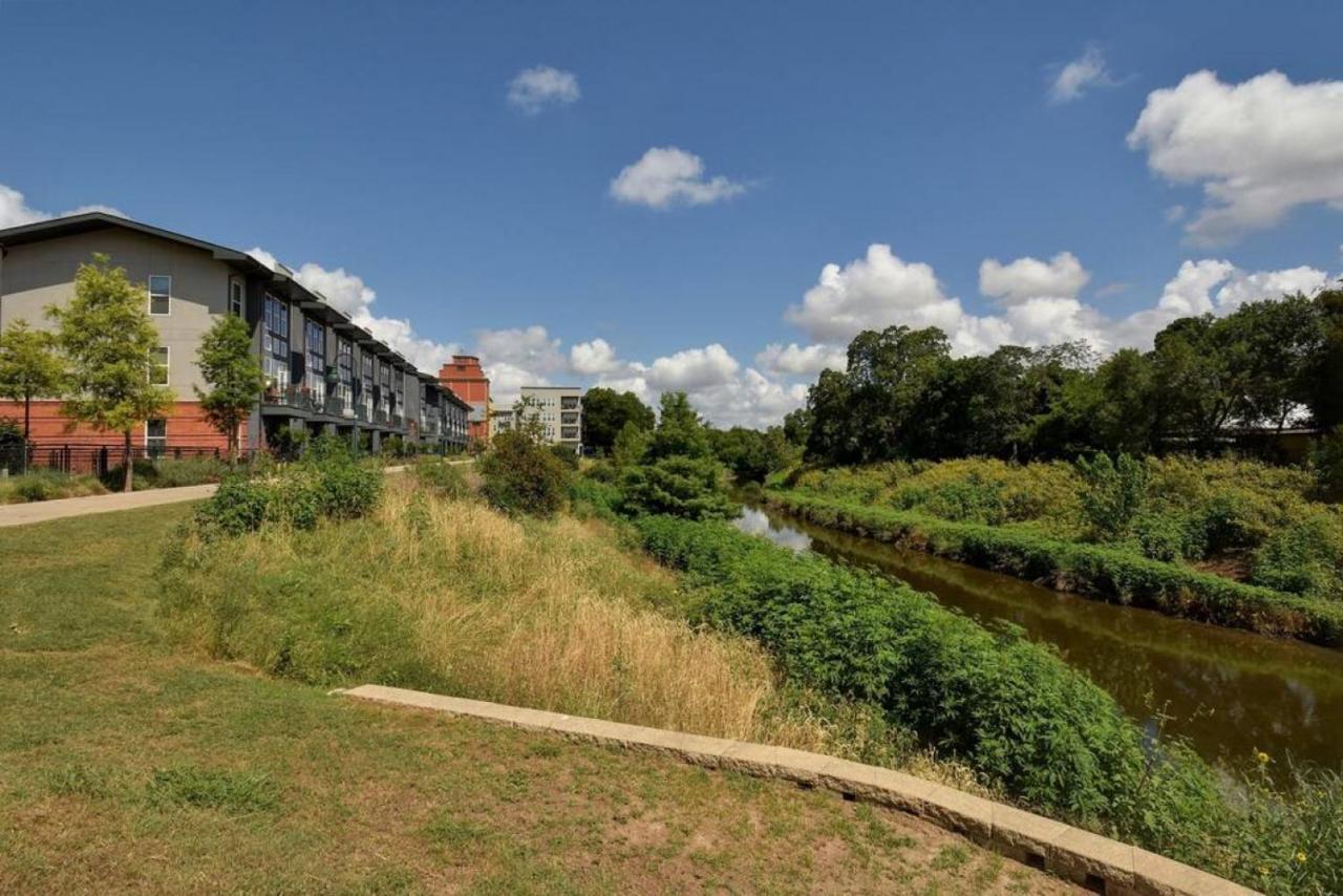 Enjoy Staycation L Downtown L Riverwalk
